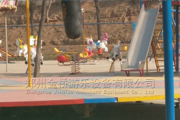 彈簧拳擊_體能樂園