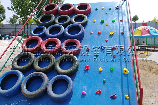 輪胎攀巖_體能樂園