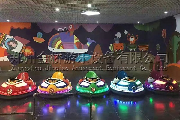 激光對戰(zhàn)碰碰車