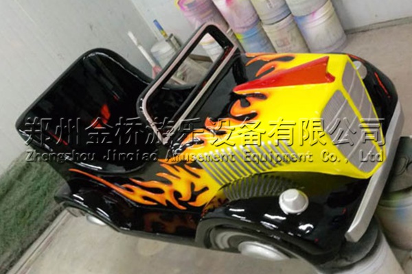 老爺車碰碰車