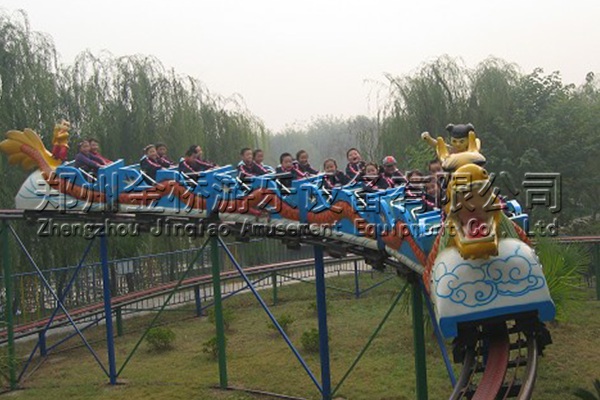 滑行龍游樂(lè)設(shè)備