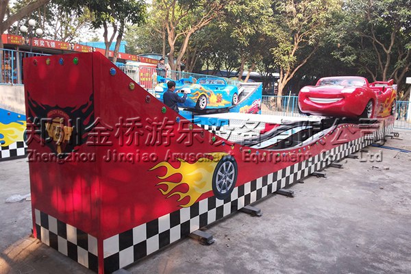 彎月飄車/彎月飛車
