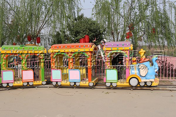 軌道小火車
