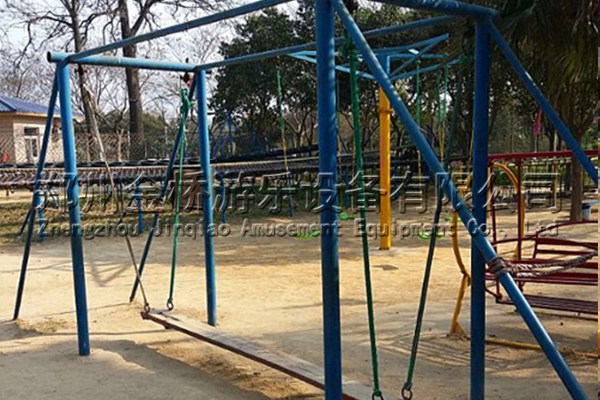 體能樂園