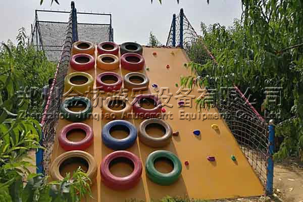 體能樂園