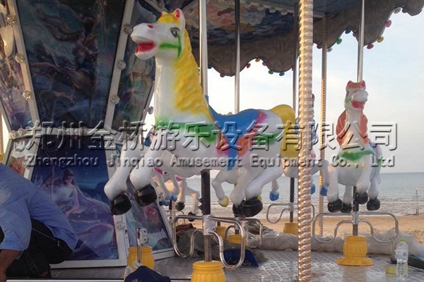 旋轉(zhuǎn)木馬