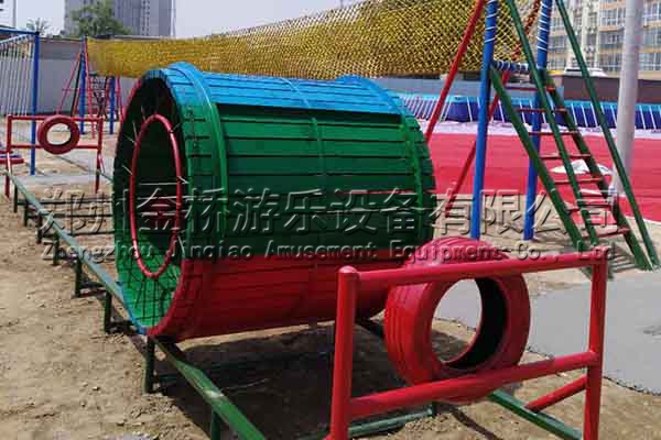 體能樂園
