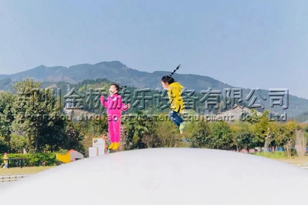 蹦蹦云